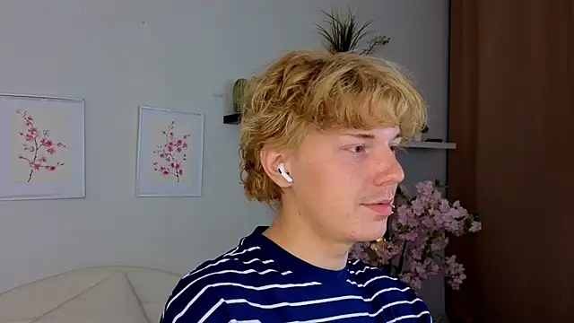 Chatroom XXX en direct de Benjamin_Brooke