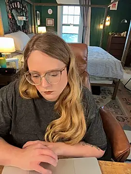 thatcutegirlwtheglasses' Live XXX Chat