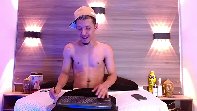 Živý XXX chat Camilo_Contreras1