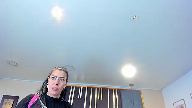 SofiiMontes Chat XXX live