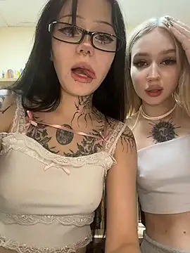 sukidaa's Live XXX Chat