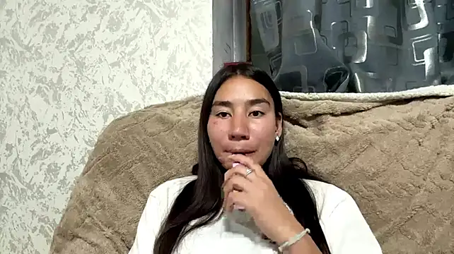 CatherynCordle's Live XXX Chat