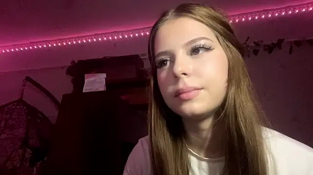 BerneiceSanner's Live XXX Chat