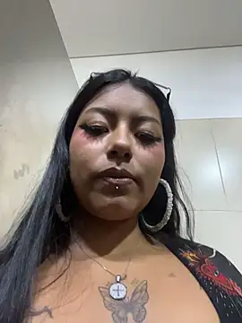 Katta_ossa – Live XXX-chat
