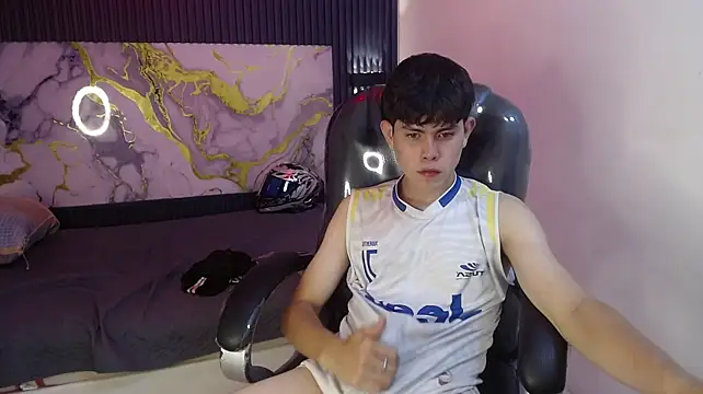 Eliot_rizzo XXX чат на живо
