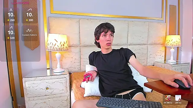 צ'אט XXX בשידור חי של AbyssGaze