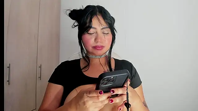 Maria-Paz Live XXX-Chat