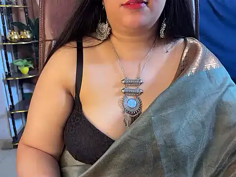 Živý XXX chat Curvy_Vincy4