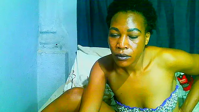 Chat +18 de freaky_naughty ao vivo