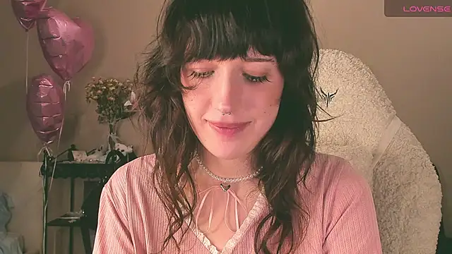 Chat +18 de sheeny_shy ao vivo