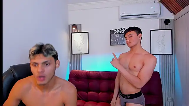Chat +18 de Seductive_BoysW ao vivo