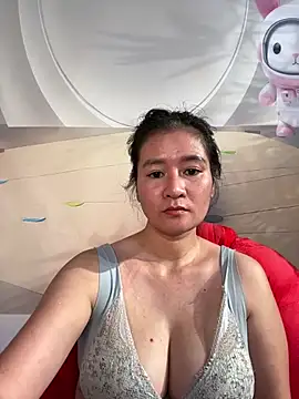 Chatroom XXX en direct de Miuxynh