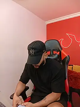 Mike_savage3n Live XXX chat
