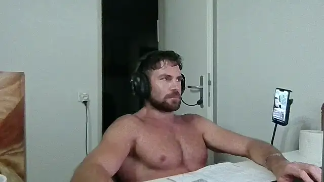 Chatroom XXX en direct de alpha-hunk