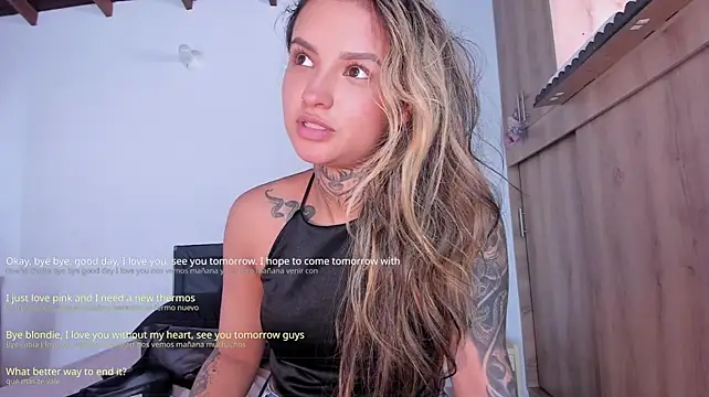medussa13_'s Live XXX Chat