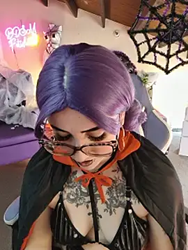 LilithDark666 Adlı Modelin Canlı XXX Sohbeti