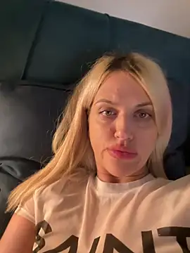 Alessia-Bloom 라이브 XXX 채팅