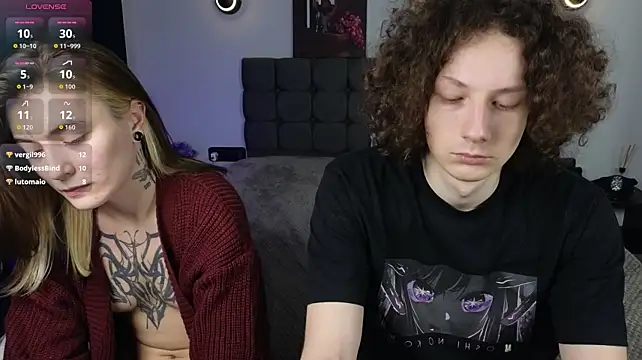 FreyaLoups Chat XXX live