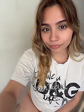 Tina_tastty22's Live XXX Chat