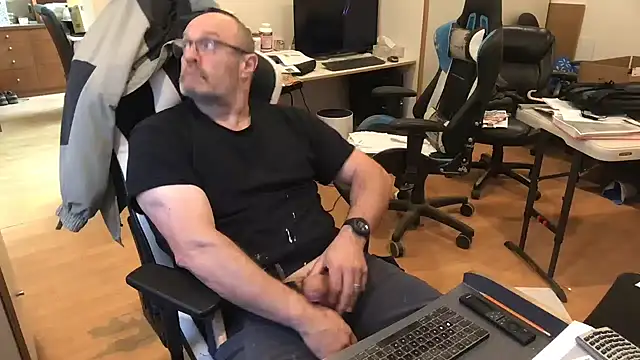 schief6218 élő XXX-chatje