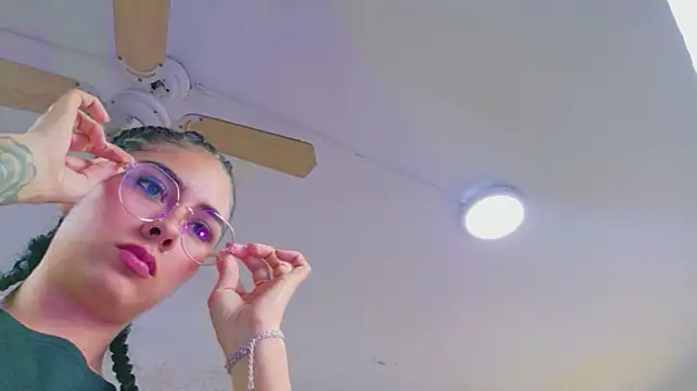 NicoleEspositoのライブXXXチャット