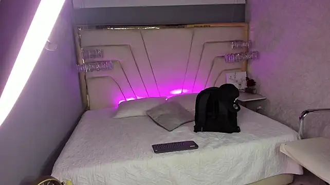 Thom_amees – Live XXX-chat