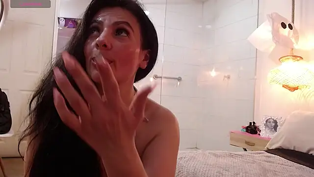 Chat XXX en directo de JakyKidman