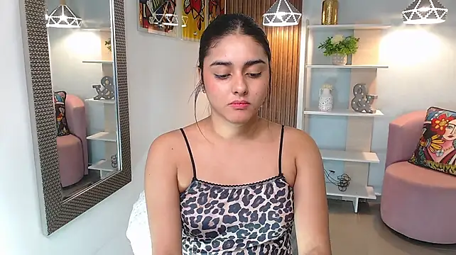 _Lucy_Grey_ Live XXX-Chat