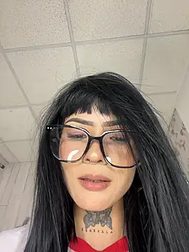 AxaraXXX's Live XXX Chat