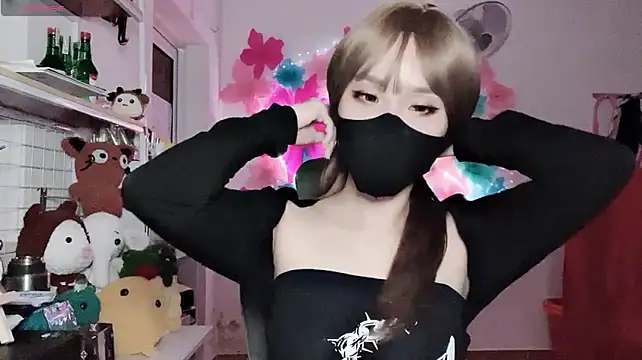 Chat +18 de Tieu-May ao vivo