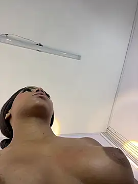KhianaMalie's Live XXX Chat