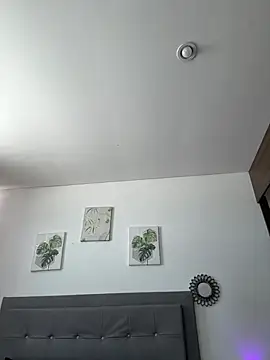 Luna_Zahara Chat XXX in diretta