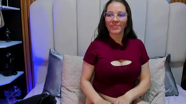 دردشة Roxie_frox الجنسية المباشرة