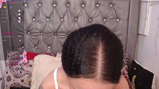 LAILAGUMMY লাইভ XXX চ্যাট