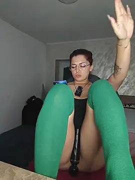 Lady-Nora Chat XXX in diretta