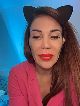 Chat XXX en directo de Golden__PollyX