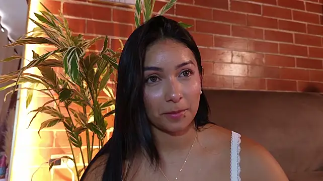 sofimuse_'s Live XXX Chat
