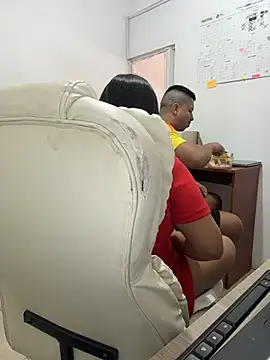 Chat XXX ao vivo de Angie_e