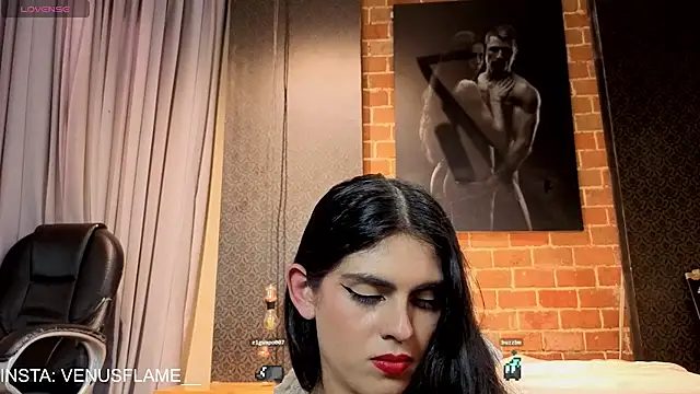Venus_flame1 live XXX chat