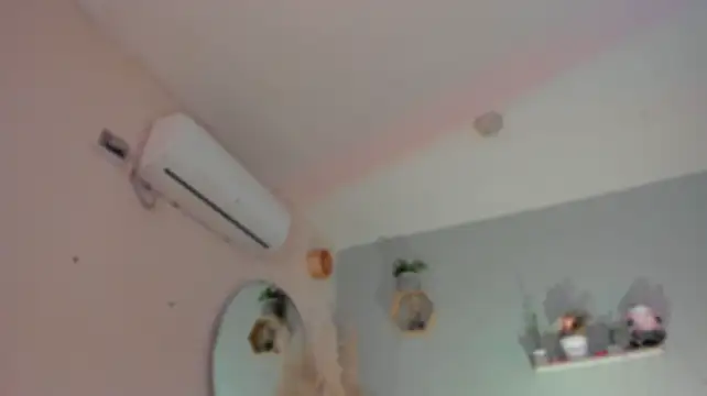 Chat XXX en directo de YariRose