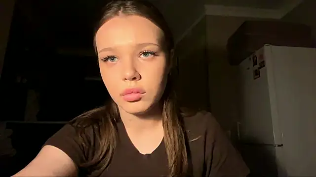 cozymoonx's Live XXX Chat