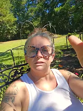 Blondejenn's Live XXX Chat