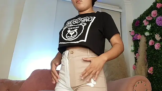 sofia_lapeira Adlı Modelin Canlı XXX Sohbeti