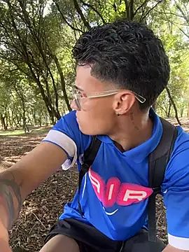 Chat XXX ao vivo de TavoHot_