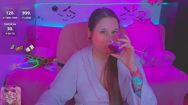 KitsunePrincess Adlı Modelin Canlı XXX Sohbeti