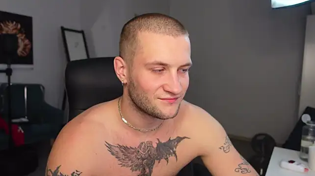 Онлайн чат XXX Igor_Wilde