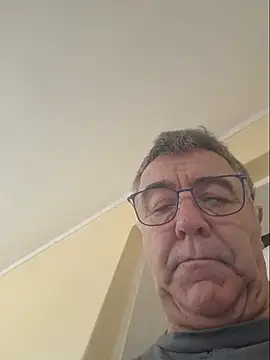 XXX chat uživo modela darialmas