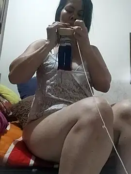 AfroditaX23 XXX чат на живо
