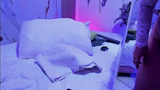Czat XXX na żywo – YUSELFI_ROSS_