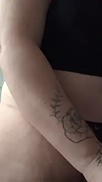 Lua_Purple Live XXX-Chat